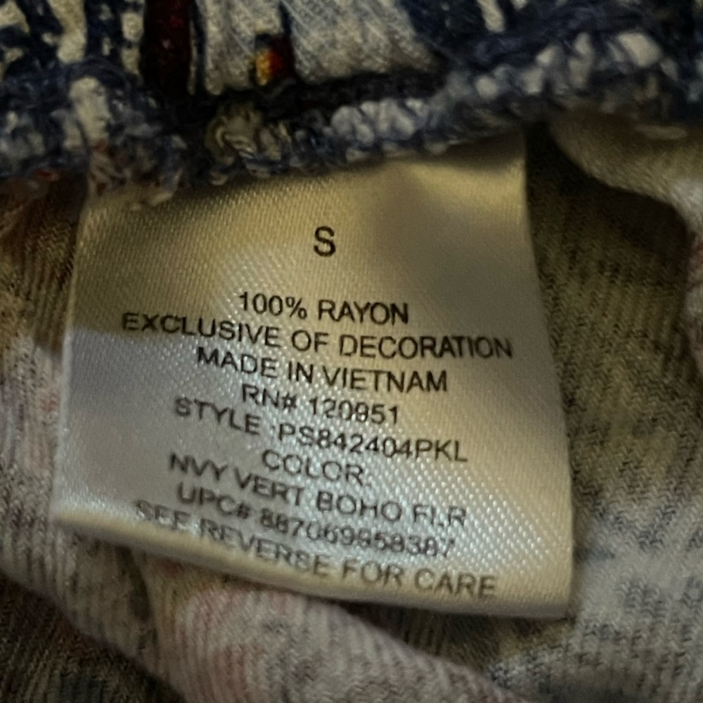 Pattern Shorts - Picture 5 of 5